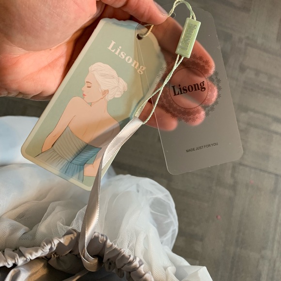 Tule Skirt (grey) Brand New - Picture 6 of 6